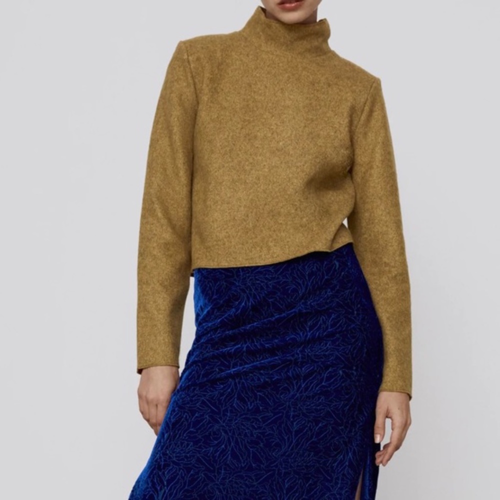 NWOT Zara Brown/Yellow Thick High Neck Sweater w/ Shoulder Pads | Size Small